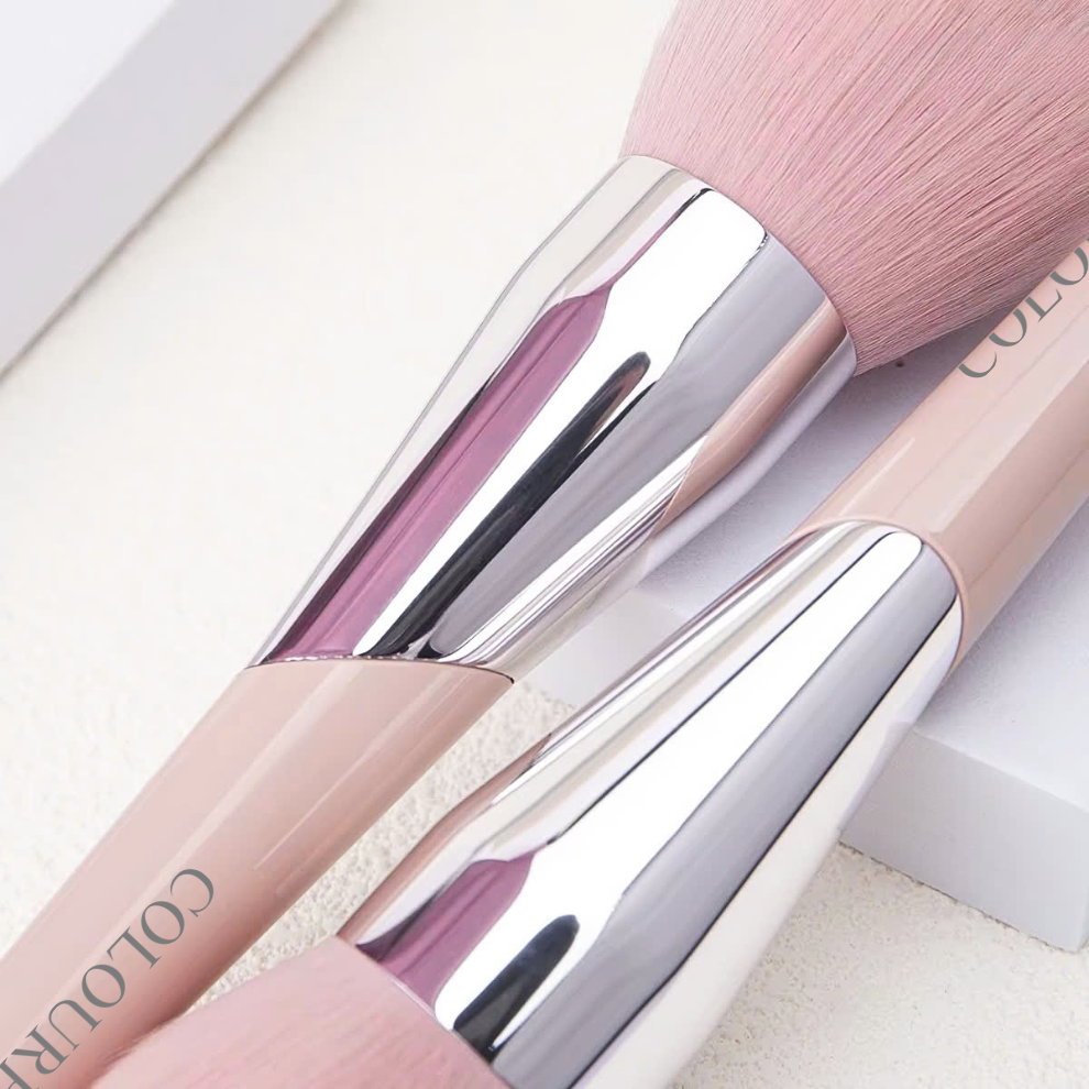 Cọ Phủ Phấn COLOURPOP Powder Brush C100